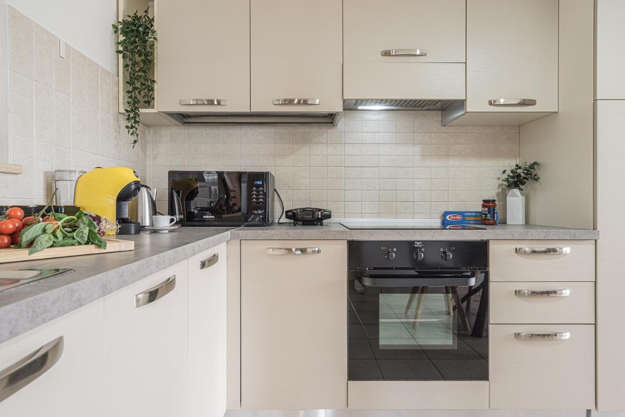 Hygge Family Apartment - One Step Away From The Lake!!! Sirmione Exteriér fotografie