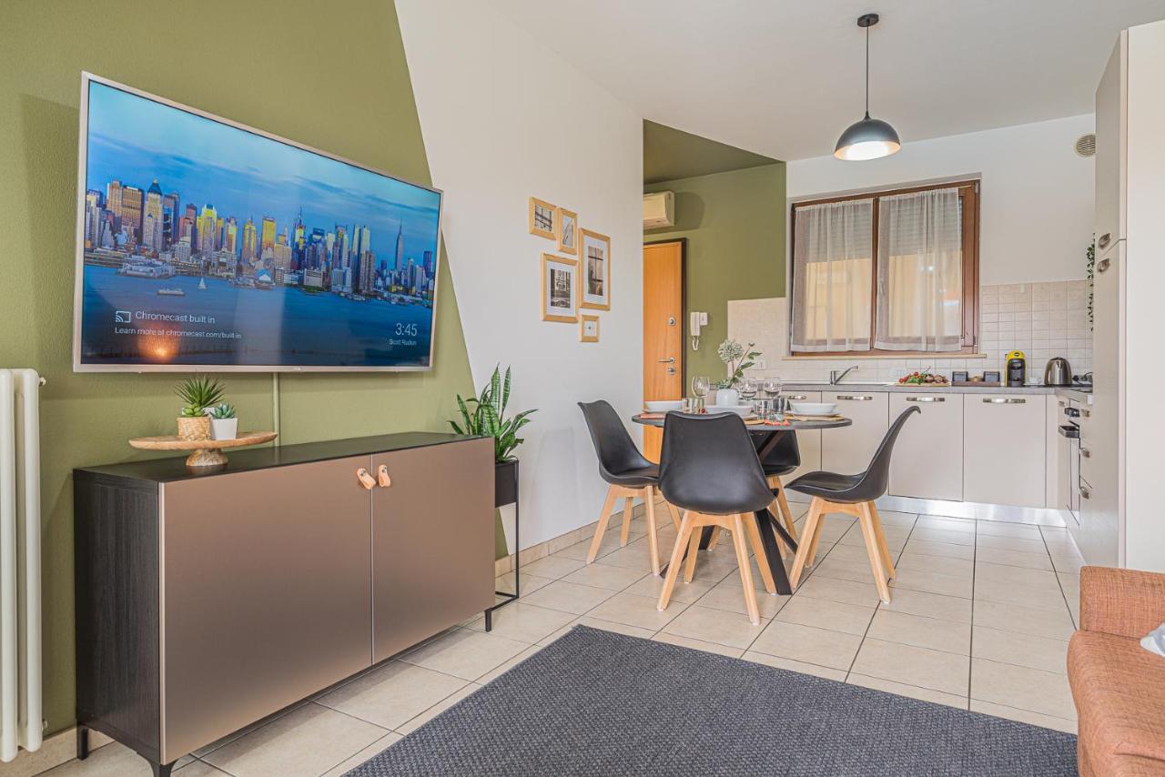 Hygge Family Apartment - One Step Away From The Lake!!! Sirmione Exteriér fotografie